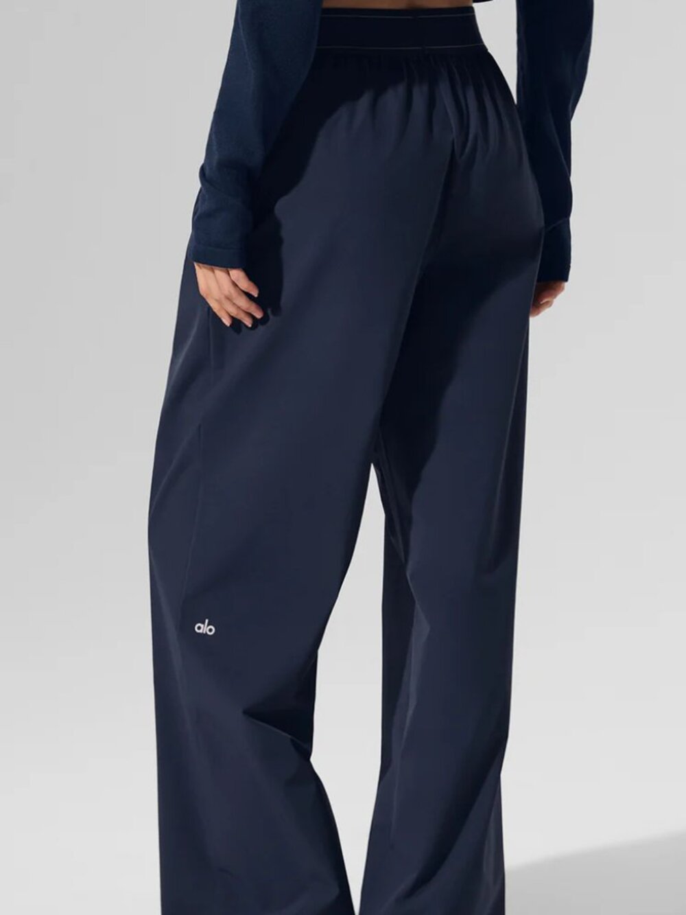 Alo Yoga Navy Blue Suit Up Trouser Easy to Dress Up or Down⏩Regular 30" Inseam👖 - Picture 7 of 7